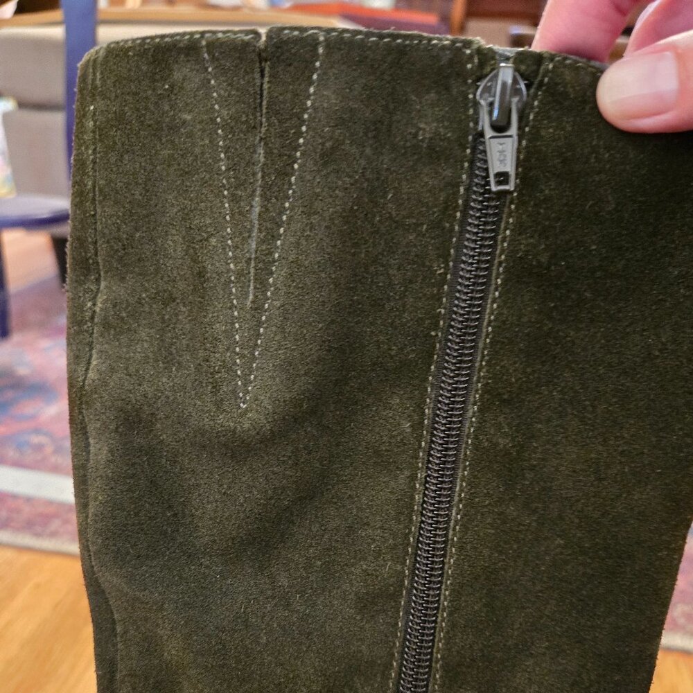 Aerosoles Gather Round Olive Green Suede Boots, Sz 6.5 View 6